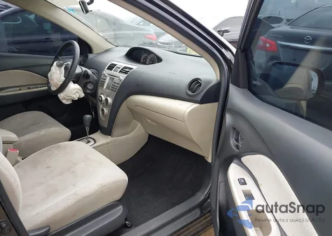 2007 Toyota Yaris z USA, uszkodzony, nr VIN JTDBT923X71154649